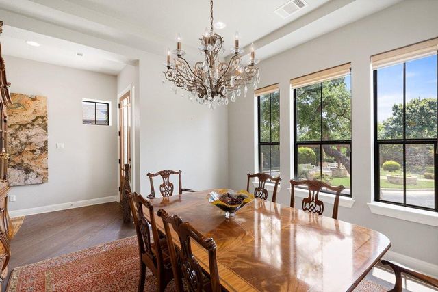 2 Prestonwood CV, Lakeway, TX 78734