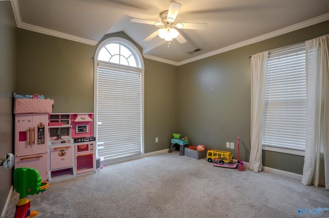 2003 Cedarwood Drive SW, Hartselle, AL 35640