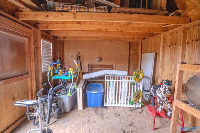 2003 Cedarwood Drive SW, Hartselle, AL 35640