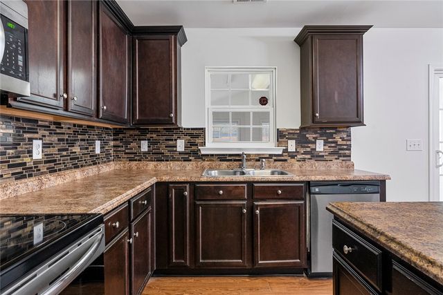 206 Farlow Court, Anderson, SC 29621