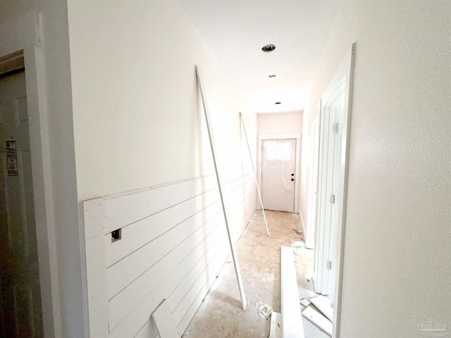 3502 W Cervantes, Pensacola, FL 32505