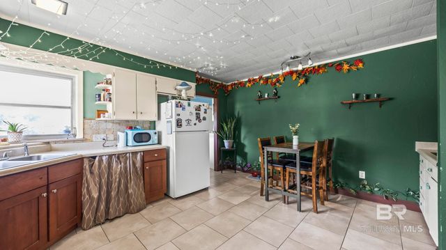 400 N Pine Street, Foley, AL 36535