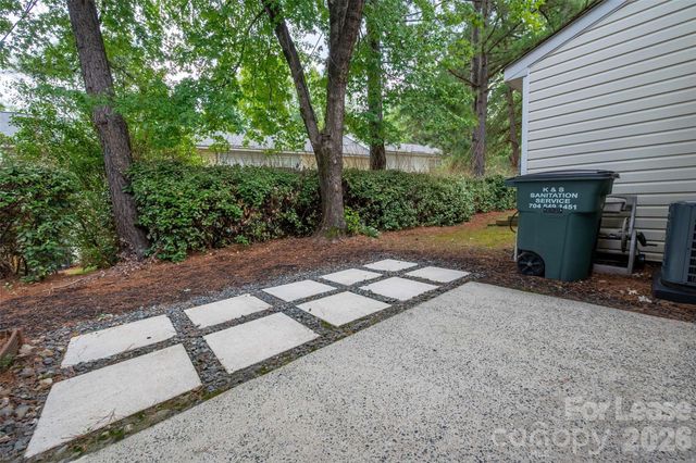 1841 Birch Heights Court, Charlotte, NC 28213
