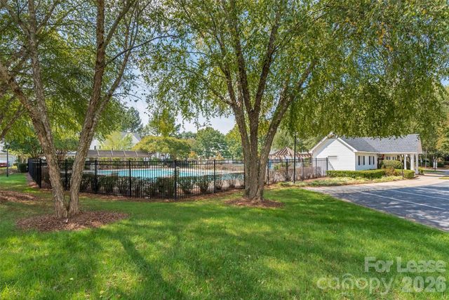 1841 Birch Heights Court, Charlotte, NC 28213