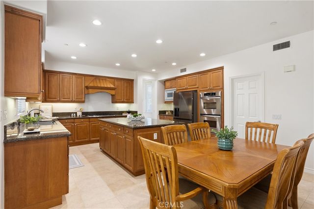 2472 N Highwood Road, Orange, CA 92867