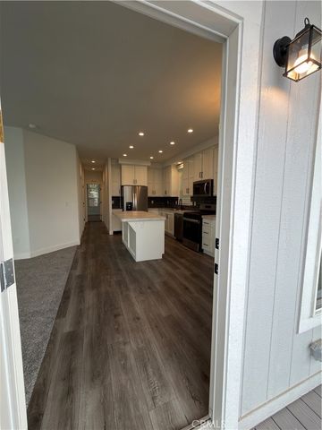 5200 Heil Avenue 64, Huntington Beach, CA 92649