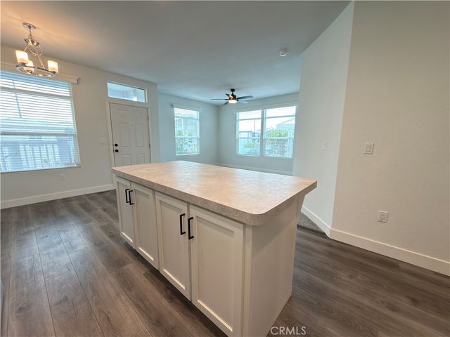 5200 Heil Avenue 64, Huntington Beach, CA 92649