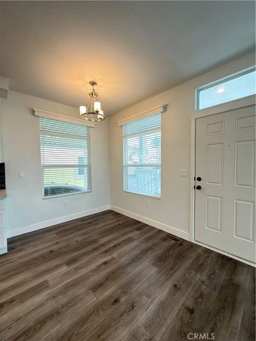 5200 Heil Avenue 64, Huntington Beach, CA 92649