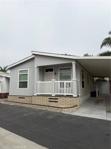 5200 Heil Avenue 64, Huntington Beach, CA 92649