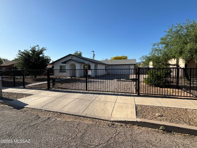 1133 E Hedrick Drive, Tucson, AZ 85719
