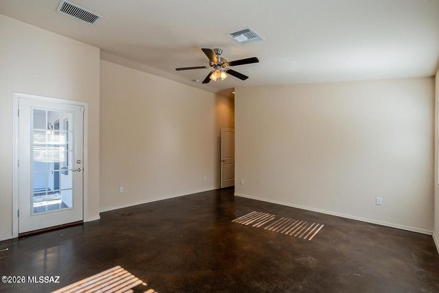 1133 E Hedrick Drive, Tucson, AZ 85719