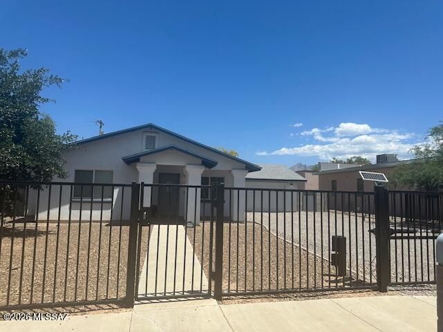 1133 E Hedrick Drive, Tucson, AZ 85719