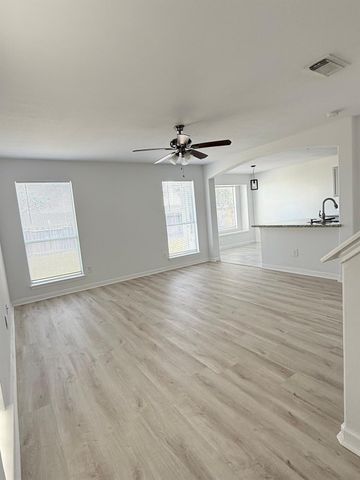 6810 Strathmore Place Court, Katy, TX 77449