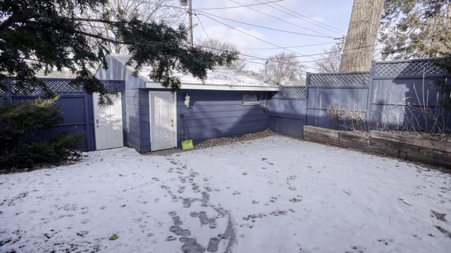 5552 1st Avenue S 2, Minneapolis, MN 55419