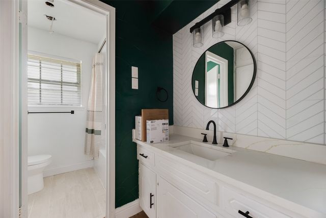 10823 Meadowcliff Lane, Dallas, TX 75238