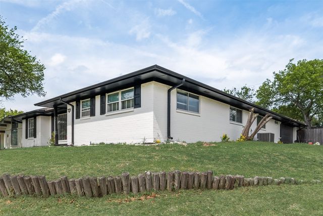 10823 Meadowcliff Lane, Dallas, TX 75238