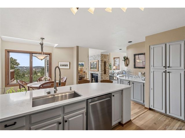 758 Chimney Creek Dr C, Golden, CO 80401