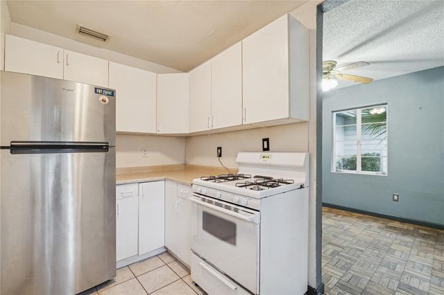 1814 NE 6TH TERRACE, Gainesville, FL 32609