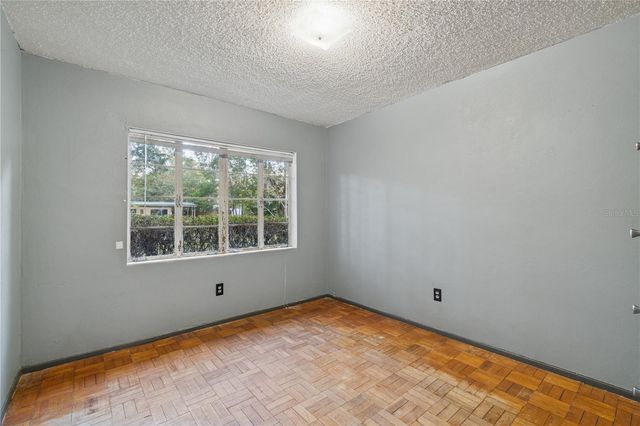 1814 NE 6TH TERRACE, Gainesville, FL 32609