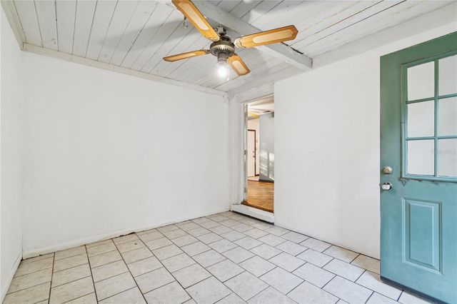 1814 NE 6TH TERRACE, Gainesville, FL 32609