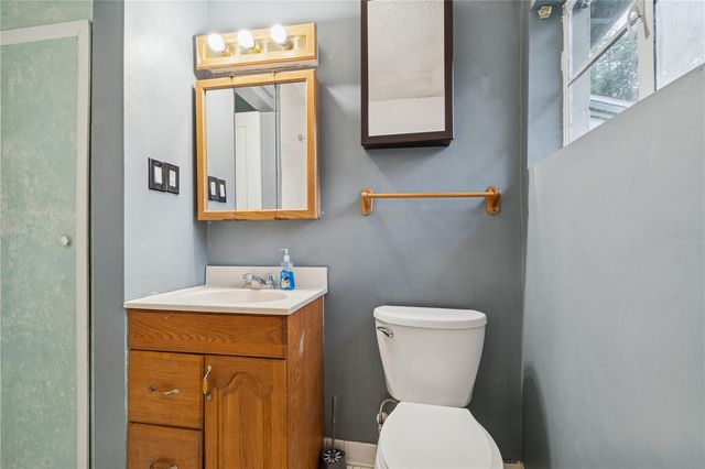 1814 NE 6TH TERRACE, Gainesville, FL 32609