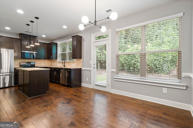 2412 Whiteoak Run SE 20, Smyrna, GA 30080