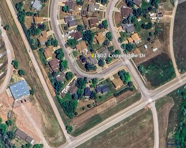1802 COPPERDALE DR, Rapid City, SD 57703