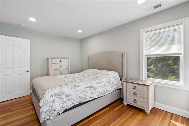 134 Gilman Street, Nashua, NH 03060