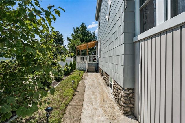 134 Gilman Street, Nashua, NH 03060
