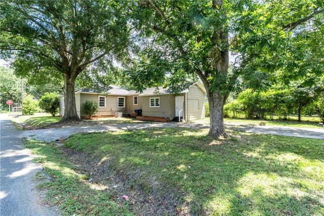 115 Grant Street W, Chickasaw, AL 36611