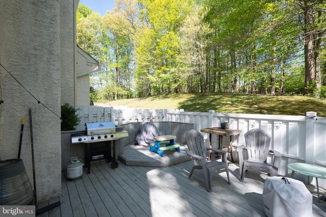 142 GREEN VALLEY CIR, Dresher, PA 19025