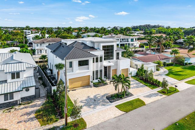 748 NE 72nd Street, Boca Raton, FL 33487