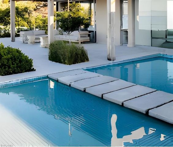 415 Seabee AVE, Naples, FL 34108