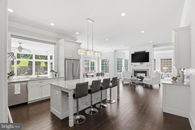 360 ADDISON PL, Lancaster, PA 17601
