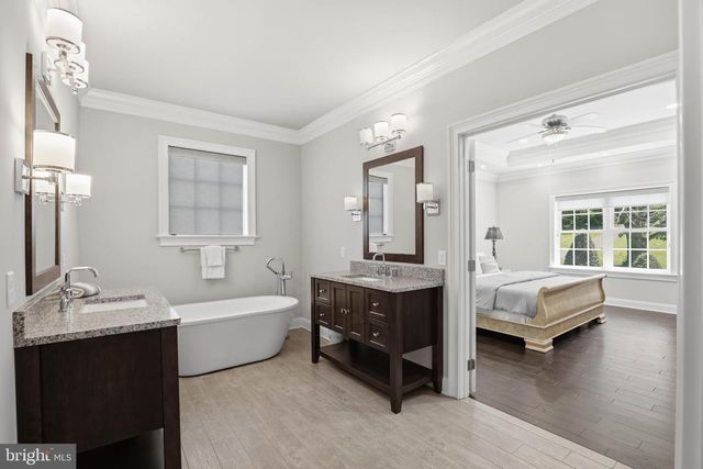 360 ADDISON PL, Lancaster, PA 17601
