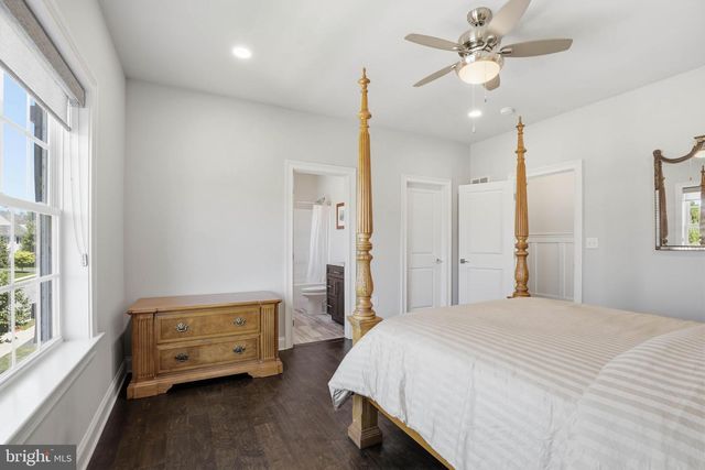 360 ADDISON PL, Lancaster, PA 17601