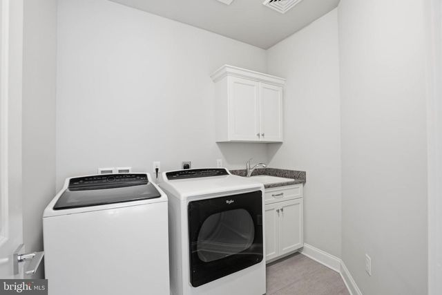 360 ADDISON PL, Lancaster, PA 17601
