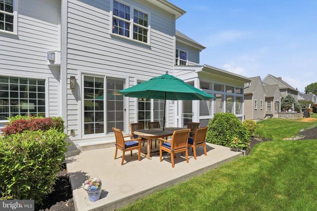 360 ADDISON PL, Lancaster, PA 17601