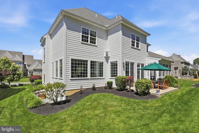 360 ADDISON PL, Lancaster, PA 17601