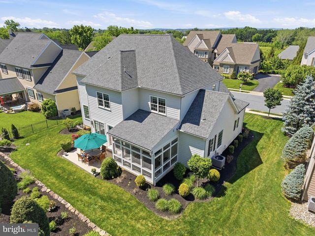 360 ADDISON PL, Lancaster, PA 17601