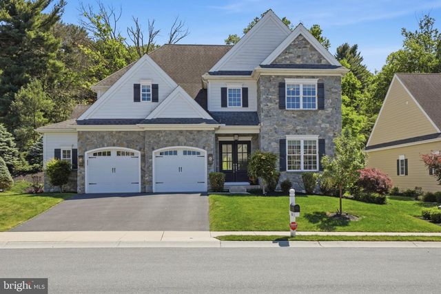 360 ADDISON PL, Lancaster, PA 17601