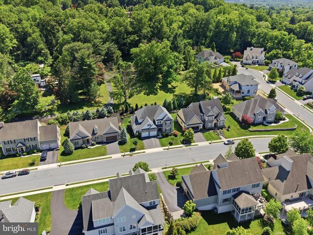 360 ADDISON PL, Lancaster, PA 17601