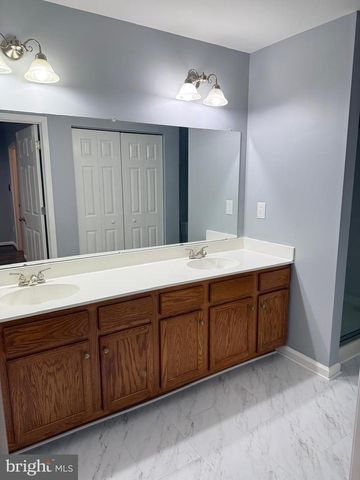 434 JACOBSEN DR, Newark, DE 19702