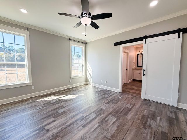 323 Eastdale Ln, Bullard, TX 75757