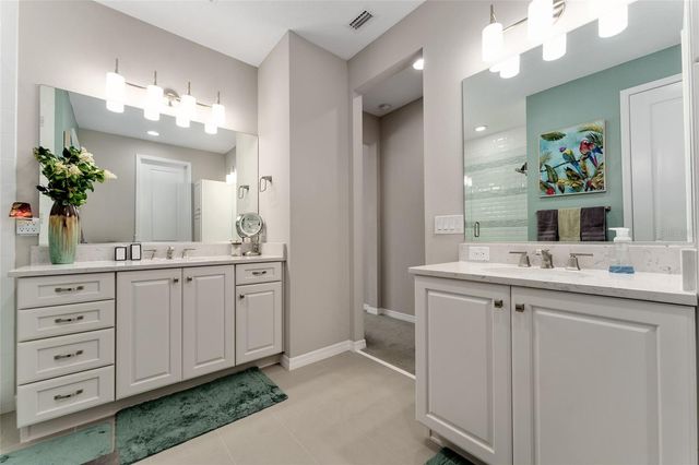5613 NW 40TH LOOP, Ocala, FL 34482
