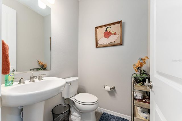 5613 NW 40TH LOOP, Ocala, FL 34482