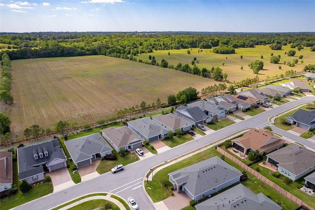 5613 NW 40TH LOOP, Ocala, FL 34482