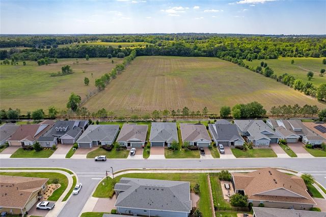 5613 NW 40TH LOOP, Ocala, FL 34482