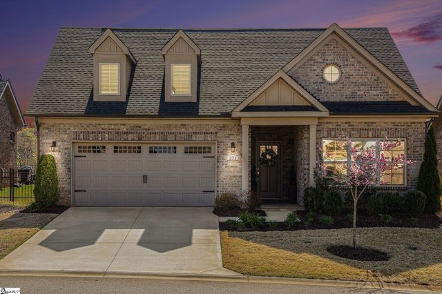 221 Courtyard Court, Greer, SC 29650