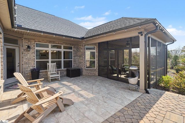 221 Courtyard Court, Greer, SC 29650